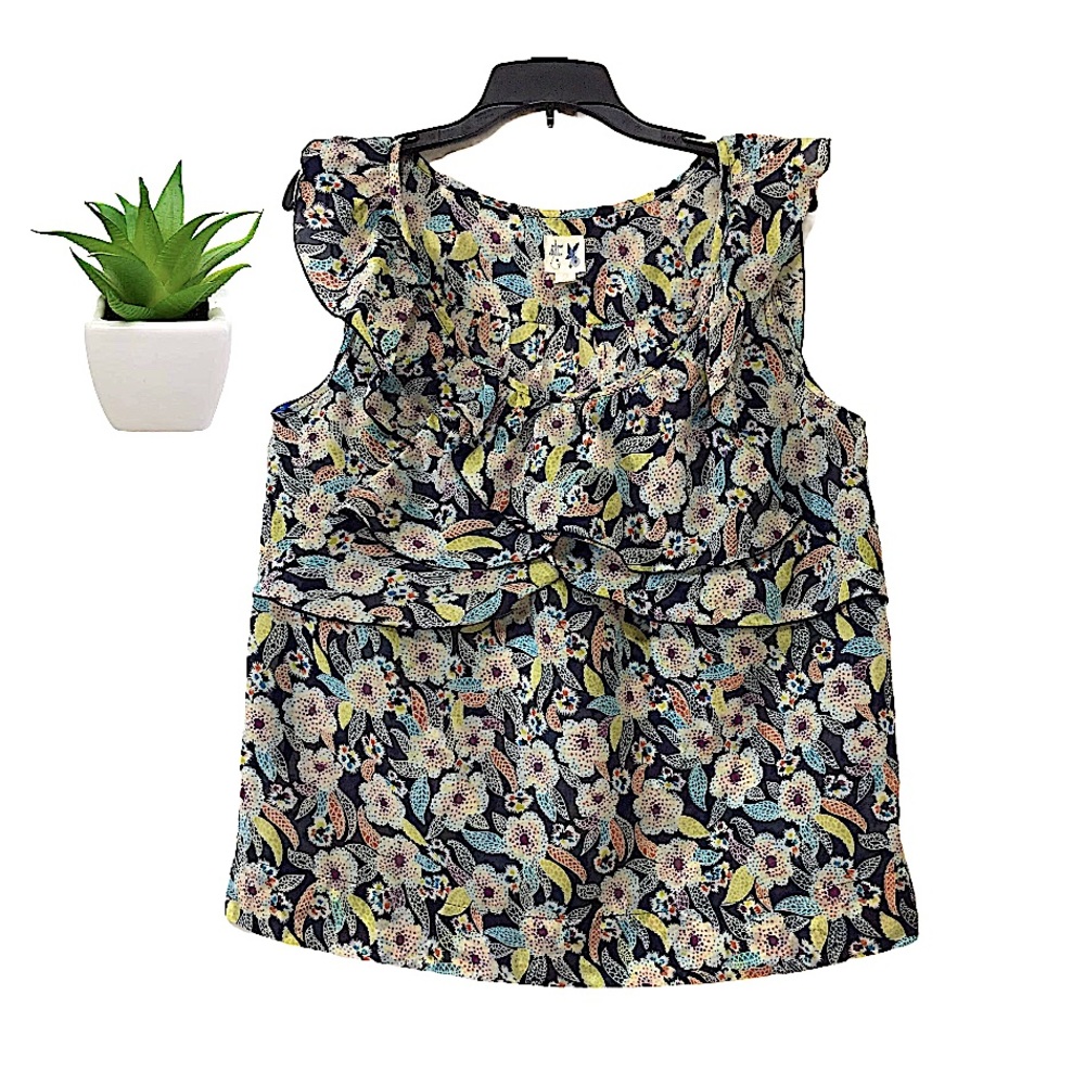 Edme & Esyllte Floral Ruffle Top